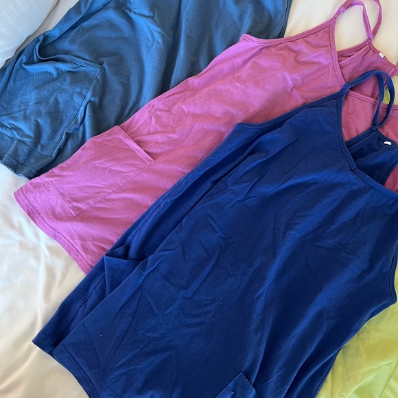 Set of 4 Activewear Dresses - Picture 6 of 8